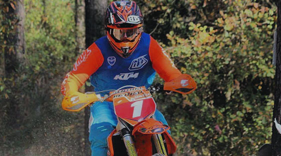 enduro_rider_2_dark
